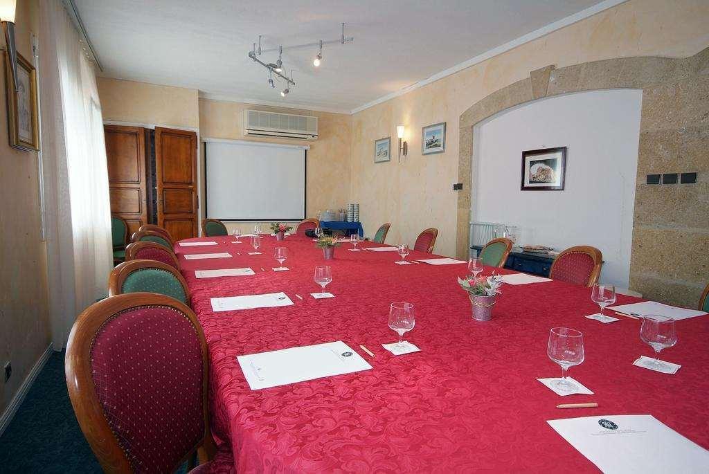 Cit'Hotel Le Mirage Istres Bagian luar foto