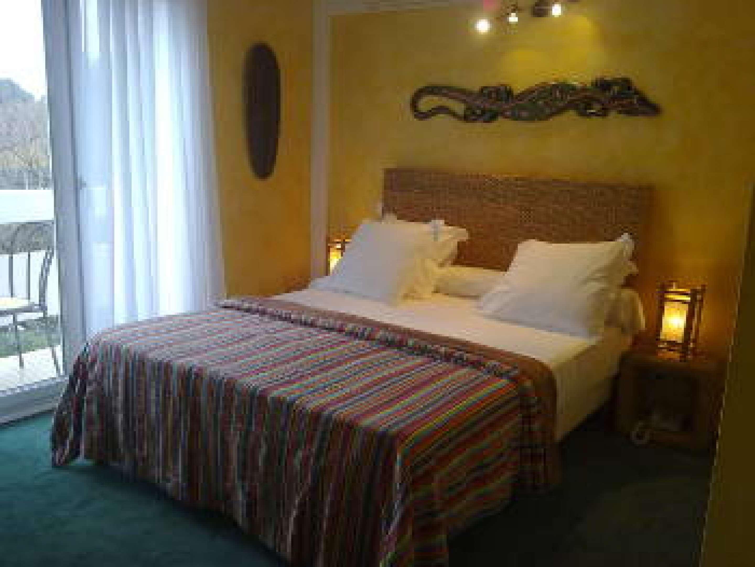 Cit'Hotel Le Mirage Istres Bagian luar foto